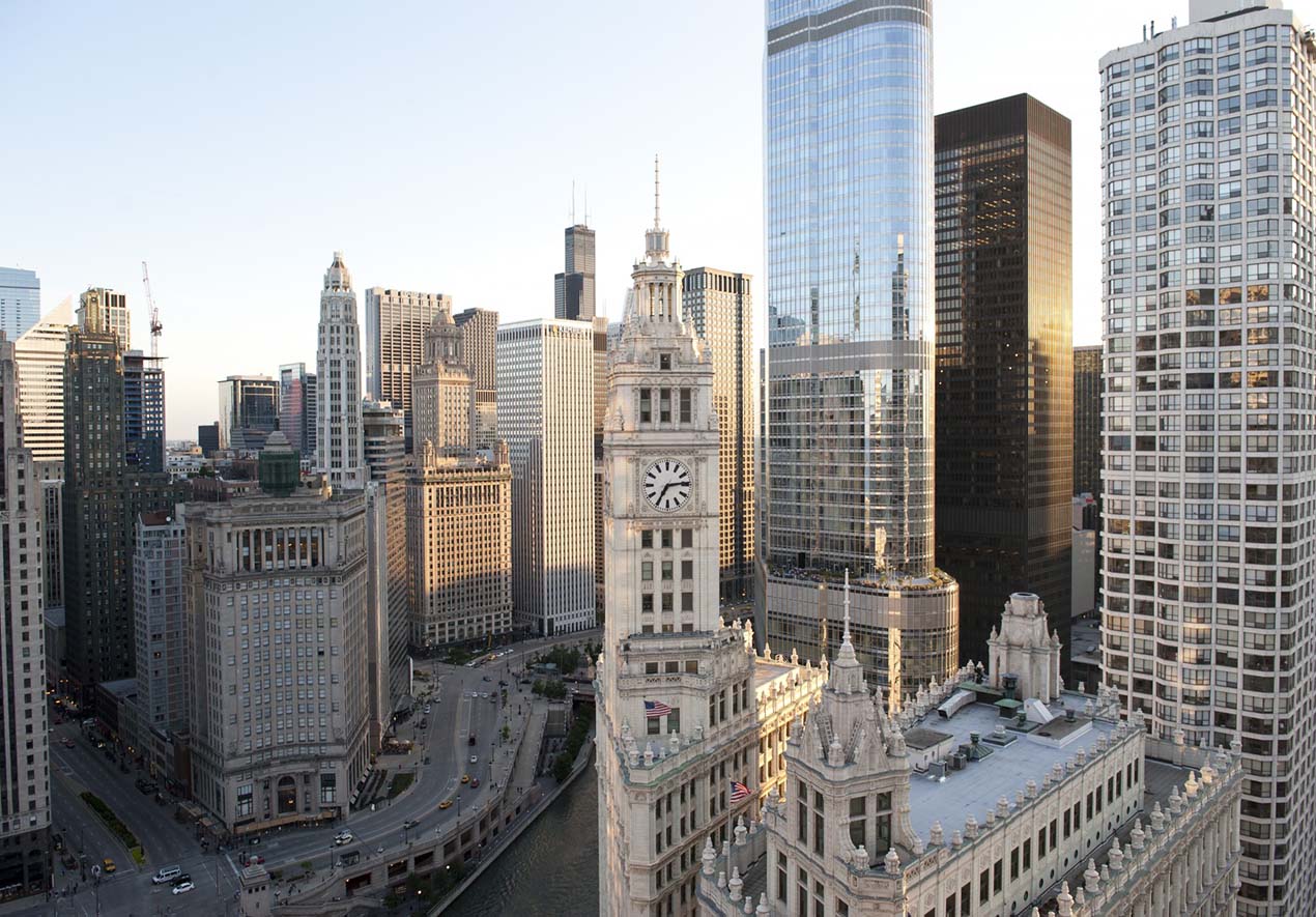 Exploring Chicago’s Iconic Landmarks: From The Bean to Navy Pier